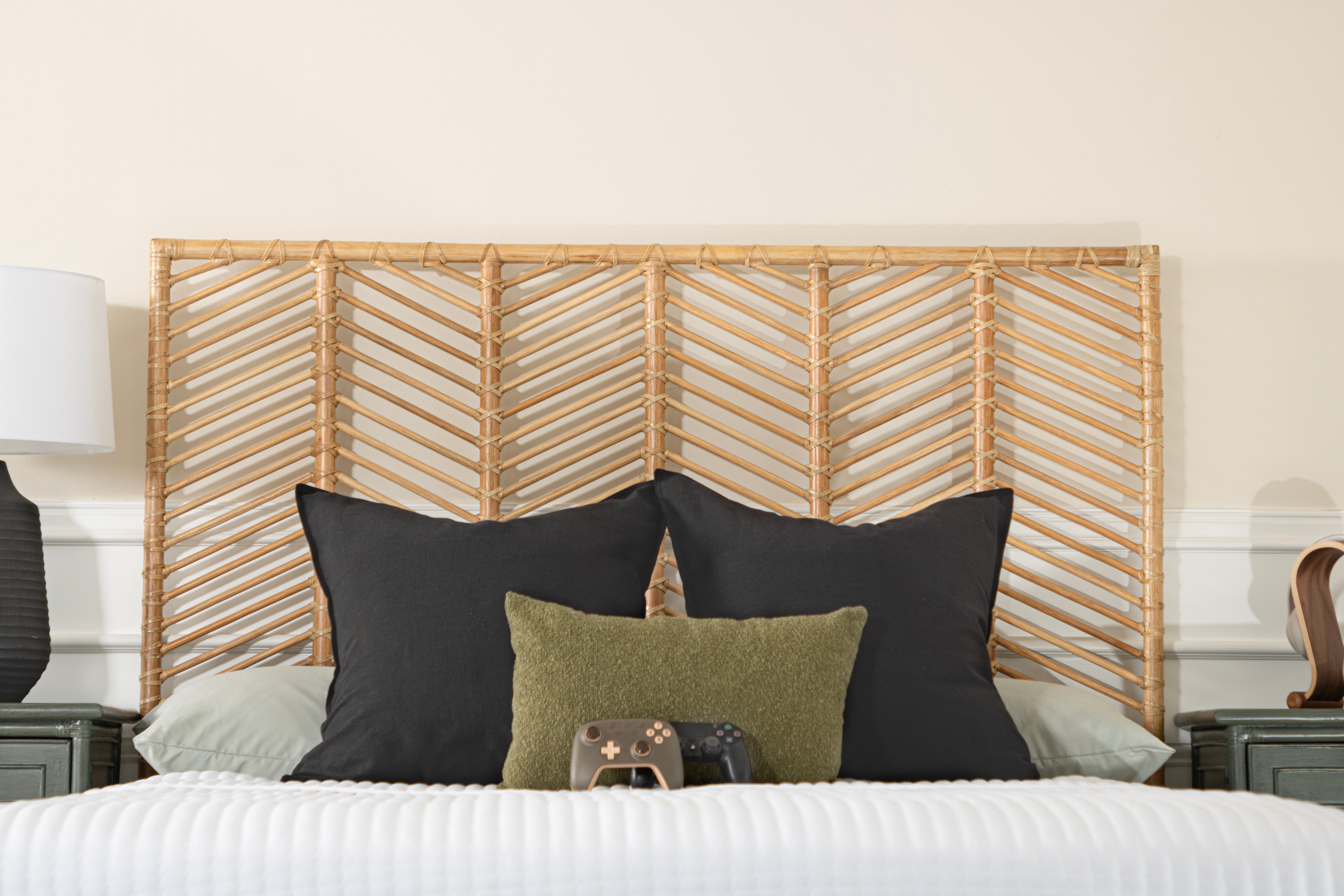 HEADBOARDS IN 7-10 DAYS